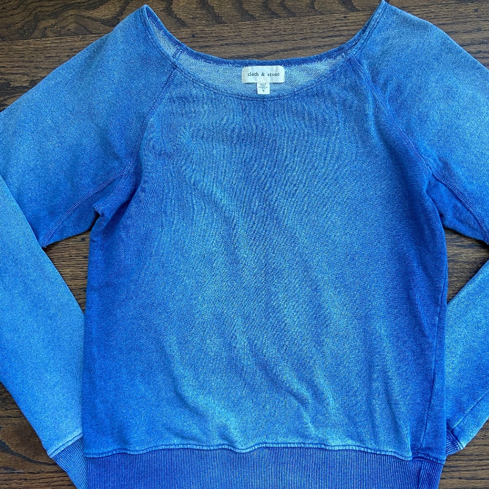 Cloth & Stone sweatshirt